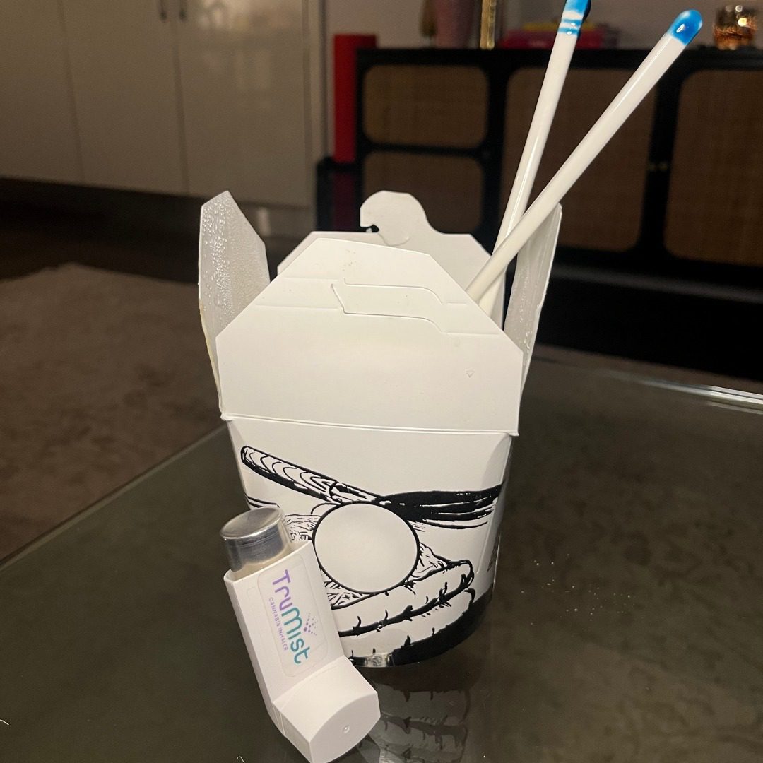 Cozy nights in with your bff>>